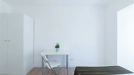 Rooms in Madrid Chamartín - photo 7