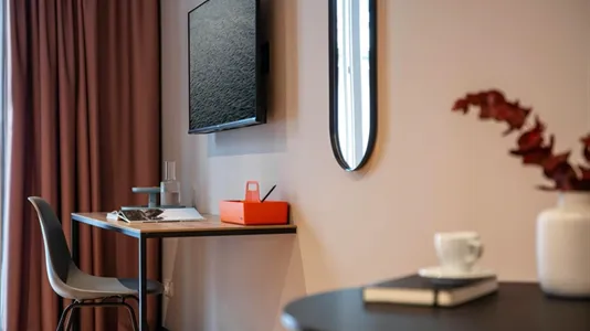 Apartments in Berlin Mitte - photo 7