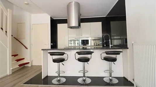 Houses in Location is not specified - photo 3