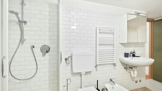 Rooms in Milano Zona 2 - Stazione Centrale, Gorla, Turro, Greco, Crescenzago - photo 9