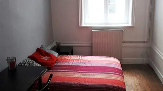 Rooms in Lyon - photo 2