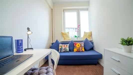 Rooms in Location is not specified - photo 1