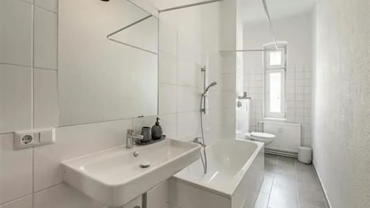 Apartments in Berlin Charlottenburg-Wilmersdorf - photo 6