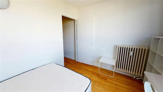 Rooms in Lyon - photo 2