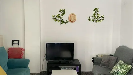 Rooms in Valencia Algirós - photo 2