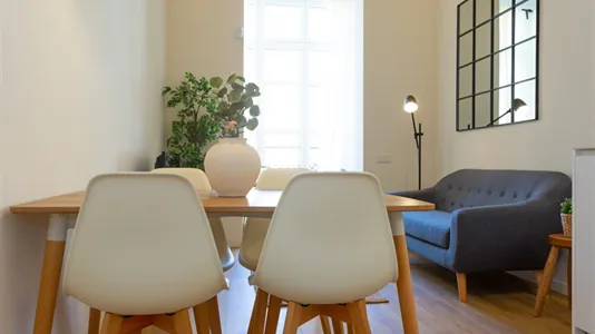 Apartments in Barcelona Eixample - photo 6