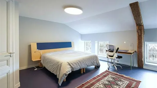 Rooms in Saint-Étienne - photo 2