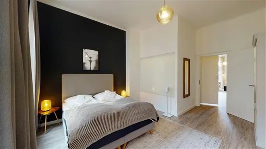 Apartments in Location is not specified - photo 8