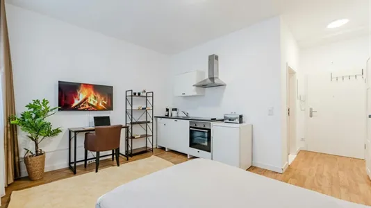 Apartments in Berlin Mitte - photo 7