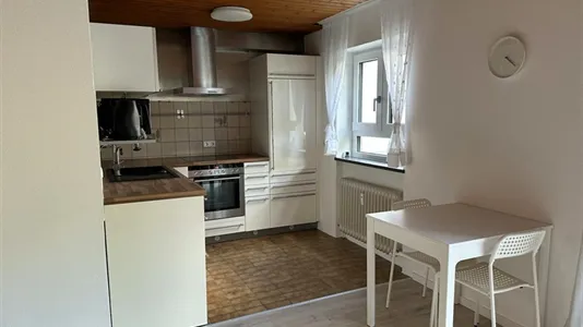 Houses in Esslingen - photo 5