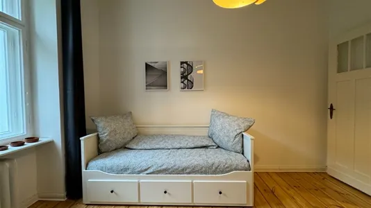 Apartments in Berlin Charlottenburg-Wilmersdorf - photo 9