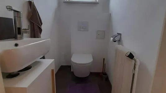 Houses in Mistelbach - photo 6