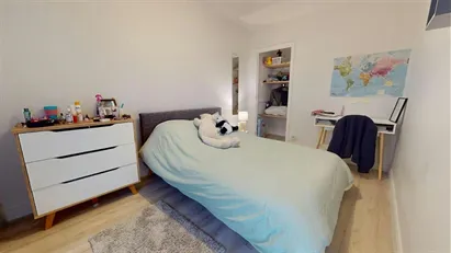 Room for rent in Grenoble, Auvergne-Rhône-Alpes