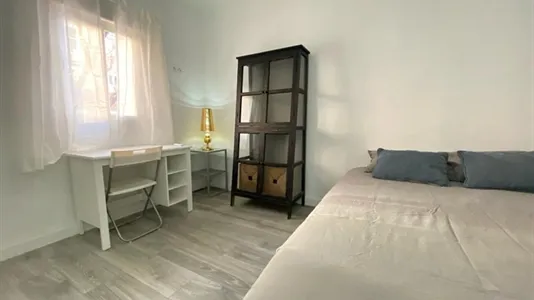 Rooms in Adaro - photo 7