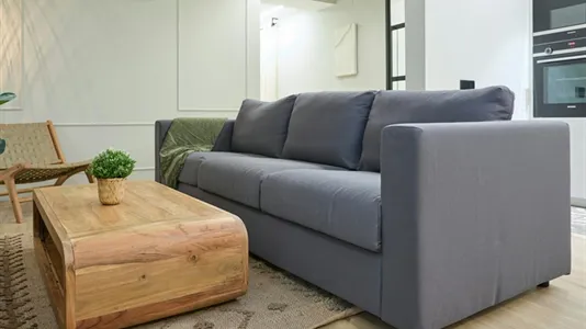 Apartments in Barcelona Ciutat Vella - photo 7