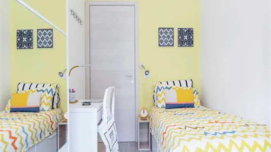 Rooms in Milano Zona 4 - Vittoria, Forlanini - photo 2