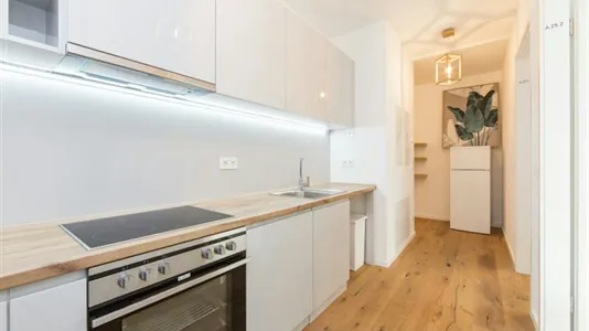 Rooms in Berlin Mitte - photo 7