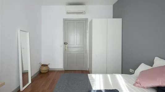 Rooms in Madrid Centro - photo 5
