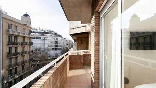 Apartments in Barcelona Eixample - photo 4