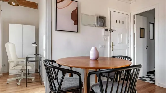 Apartments in Barcelona Ciutat Vella - photo 6