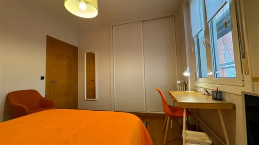 Rooms in Bilbao - photo 8