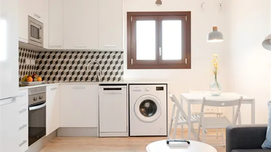 Apartments in Barcelona Ciutat Vella - photo 5