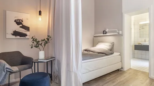 Apartments in Cologne Innenstadt - photo 5