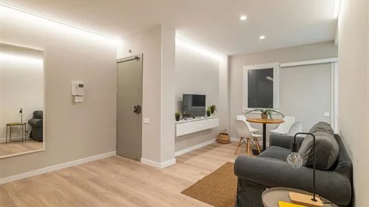 Rooms in Barcelona Eixample - photo 6