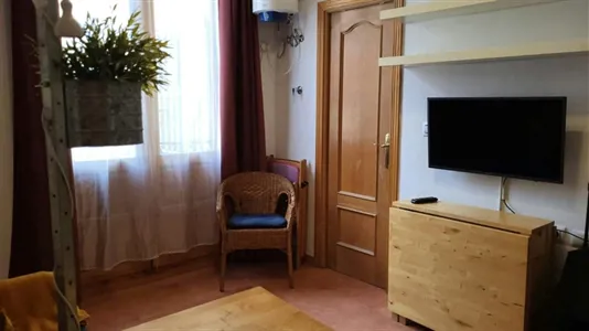 Apartments in Madrid Centro - photo 2