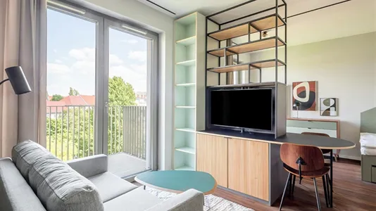 Apartments in Berlin Neukölln - photo 4