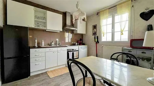 Houses in Autun - photo 3