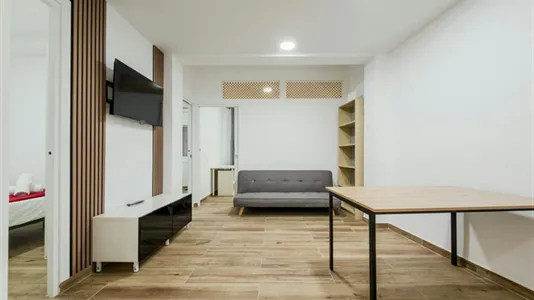 Apartments in Barcelona Ciutat Vella - photo 6