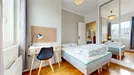 Room for rent, Lyon, Auvergne-Rhône-Alpes, &lt;span class=&quot;blurred street&quot; onclick=&quot;ProcessAdRequest(9902971)&quot;&gt;&lt;span class=&quot;hint&quot;&gt;See streetname&lt;/span&gt;[xxxxxxxxxxxxx]&lt;/span&gt;