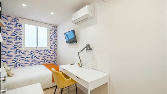 Rooms in Málaga - photo 7