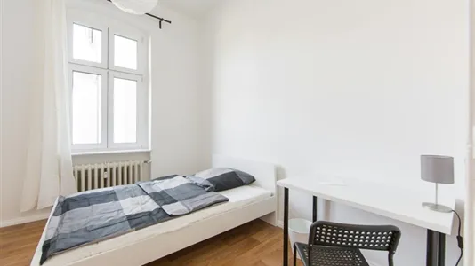 Rooms in Berlin Charlottenburg-Wilmersdorf - photo 1