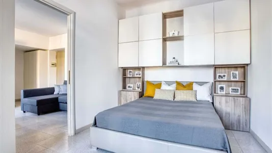 Apartments in Milano Zona 8 - Fiera, Gallaratese, Quarto Oggiaro - photo 4