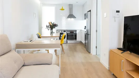 Apartments in Valencia Ciutat Vella - photo 2