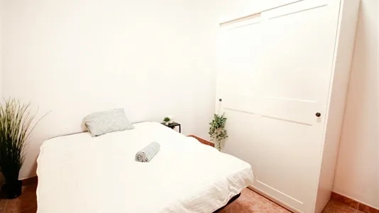 Rooms in Barcelona Sarrià-St. Gervasi - photo 4