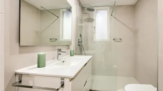 Rooms in Madrid Retiro - photo 10