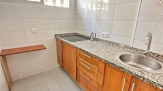 Rooms in Málaga - photo 4