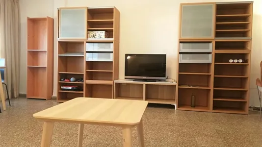 Rooms in Valencia Algirós - photo 10