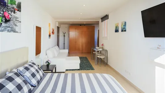 Apartments in Barcelona Les Corts - photo 4