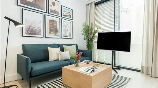 Apartments in Madrid Centro - photo 3