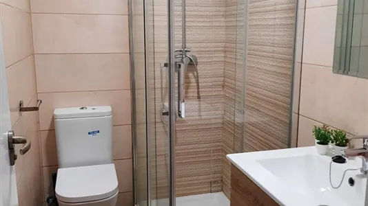 Rooms in Madrid Tetuán - photo 4