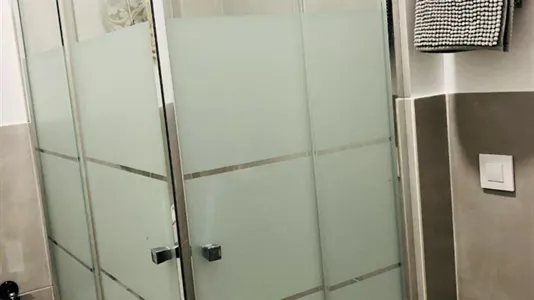 Rooms in El Fontanal - photo 9