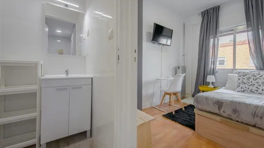 Rooms in Madrid Chamartín - photo 4