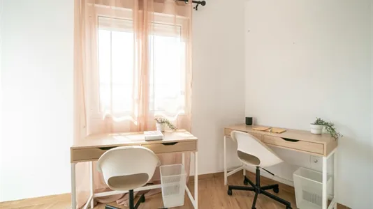 Rooms in Valencia La Zaidía - photo 4