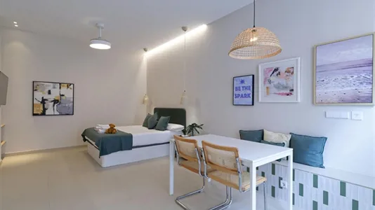 Apartments in Alboraya - photo 1