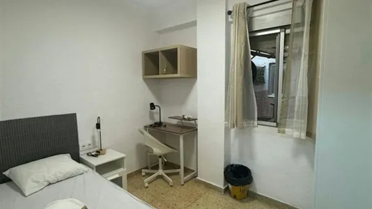 Rooms in Mislata - photo 5