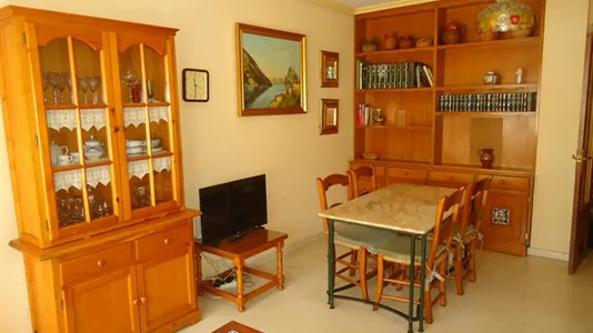 Rooms in Córdoba - photo 10